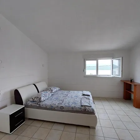 Lamia Apartamento
