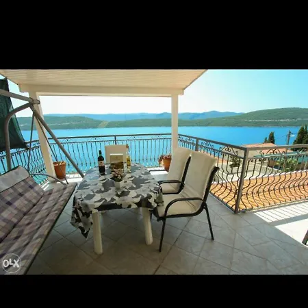 Apartamento Lamia Neum