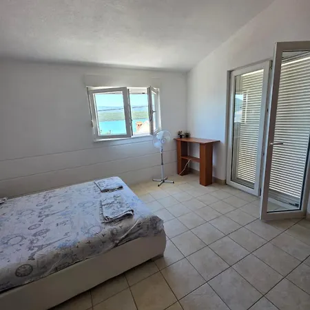 Lamia Apartamento *